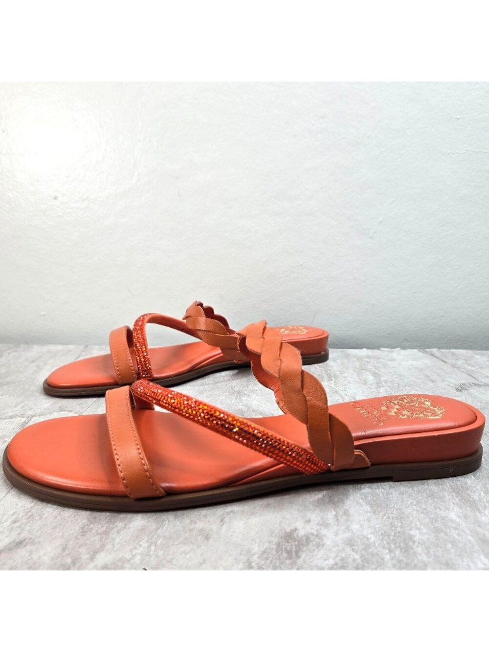 Vince Camuto Flat Strappy Sandals Sz 9 Orange Rhinestone Open‎ Toe Dressy Slides